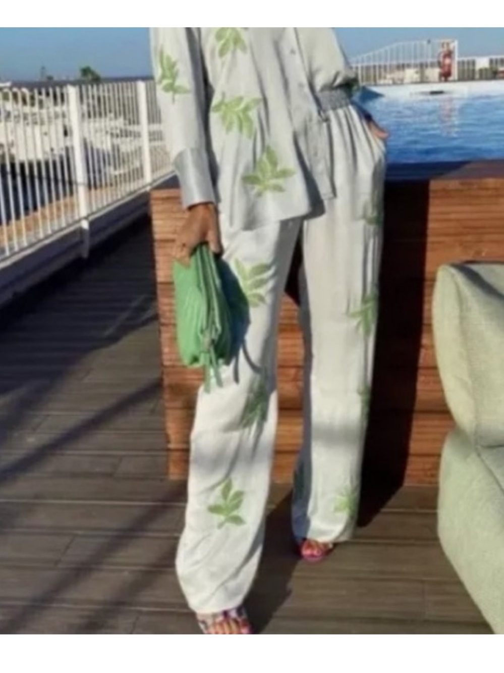 Zara embroidered sequined palm print Wide-Leg pants NWT Size M